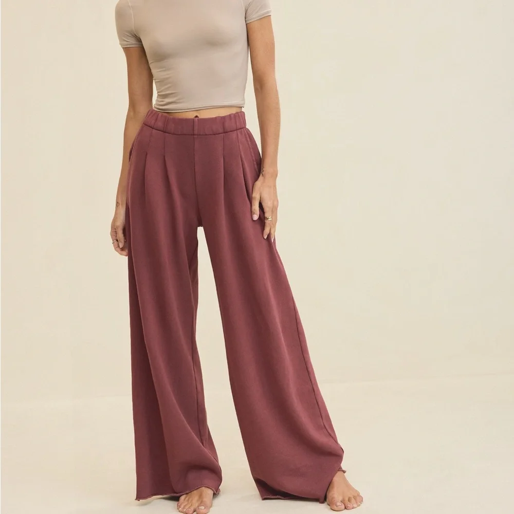 NWT Aerie Wide Leg Street Trouser Dark Rust Sweatpants Size XS Short NEW W TAGS
